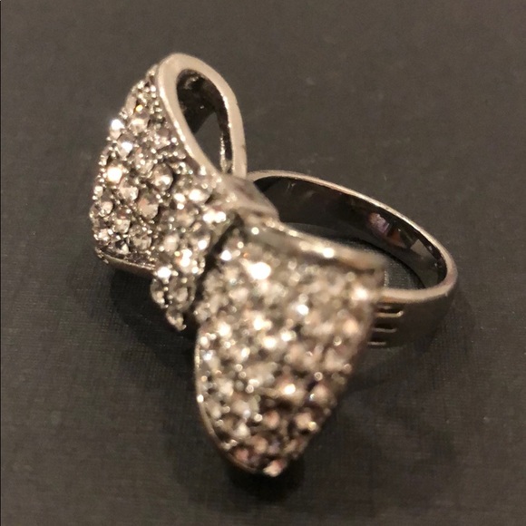 Ring - Picture 5 of 6